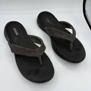 Skechers On The GO Flip‎ Flop Sandals Womens Size 11 Black Comfort